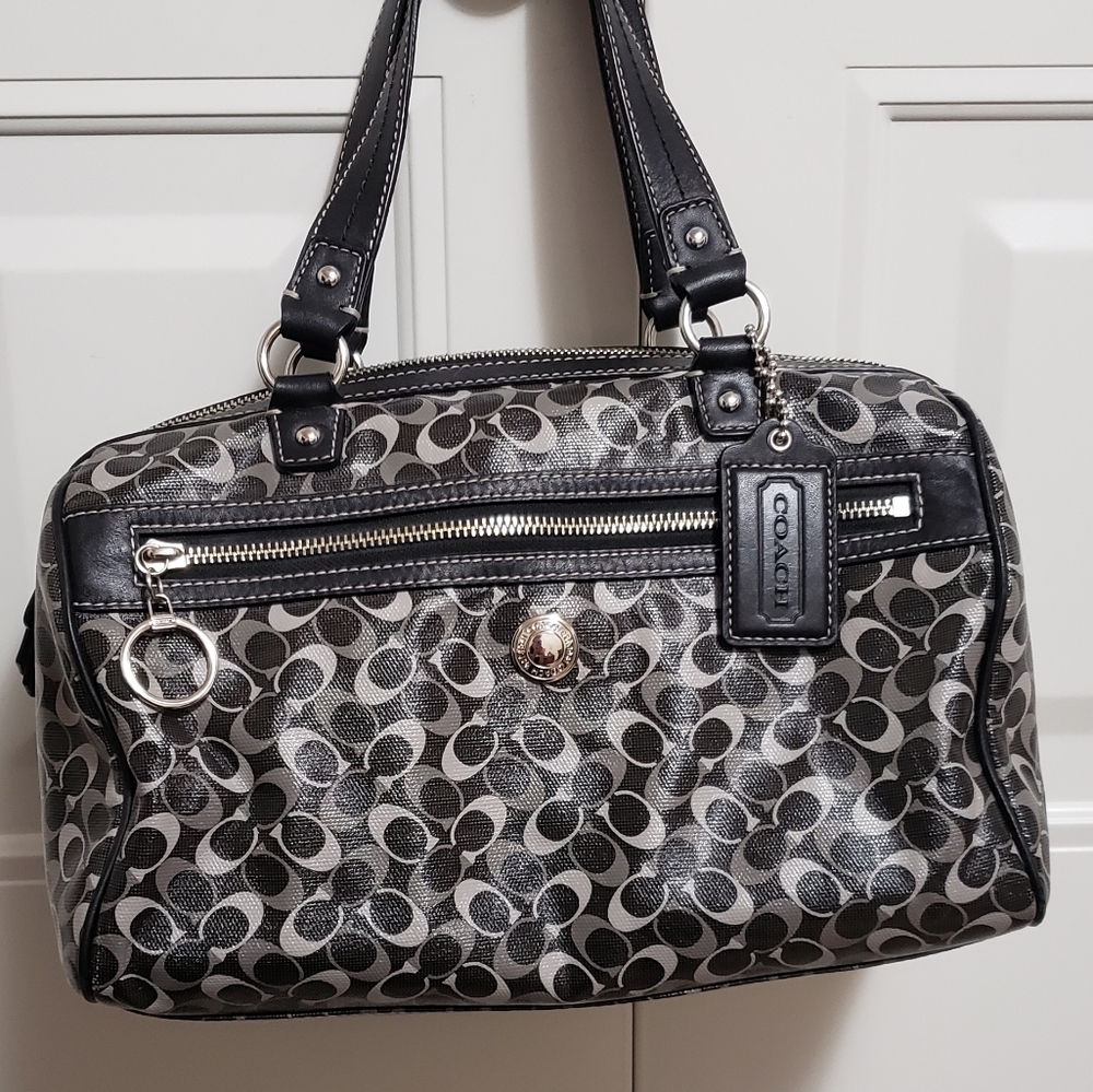Authentic Coach Signature Chelsea Bias Sat…